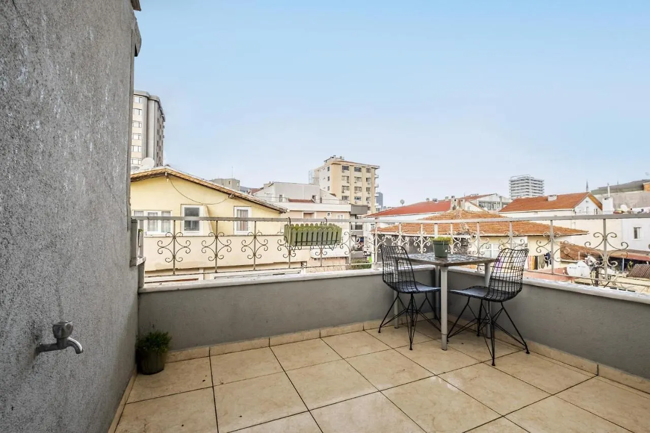 Fully Furnished Flat With Terrace In Atasehir Apartment Istanbul 0*,